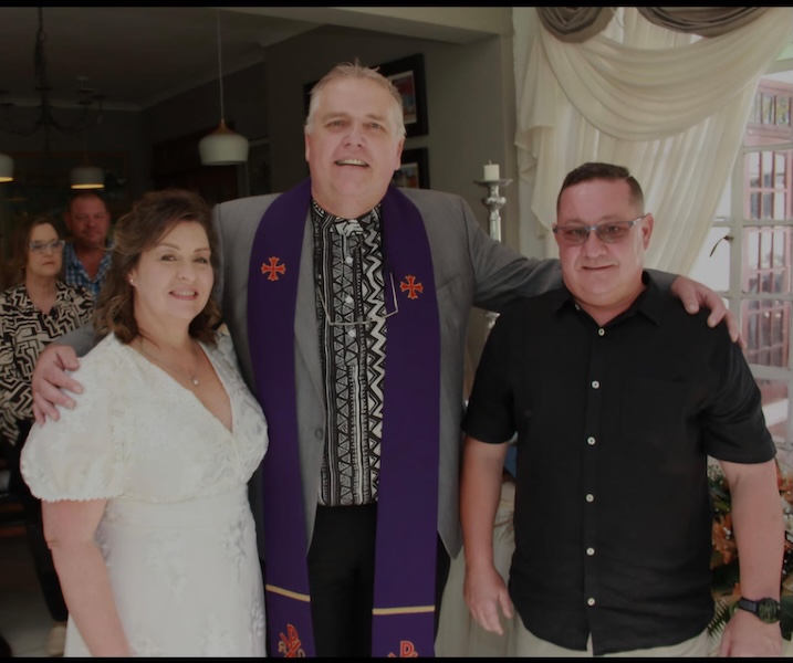 Wedding ceremony by Dr. Gerrit Rademeyer in Suurbraak